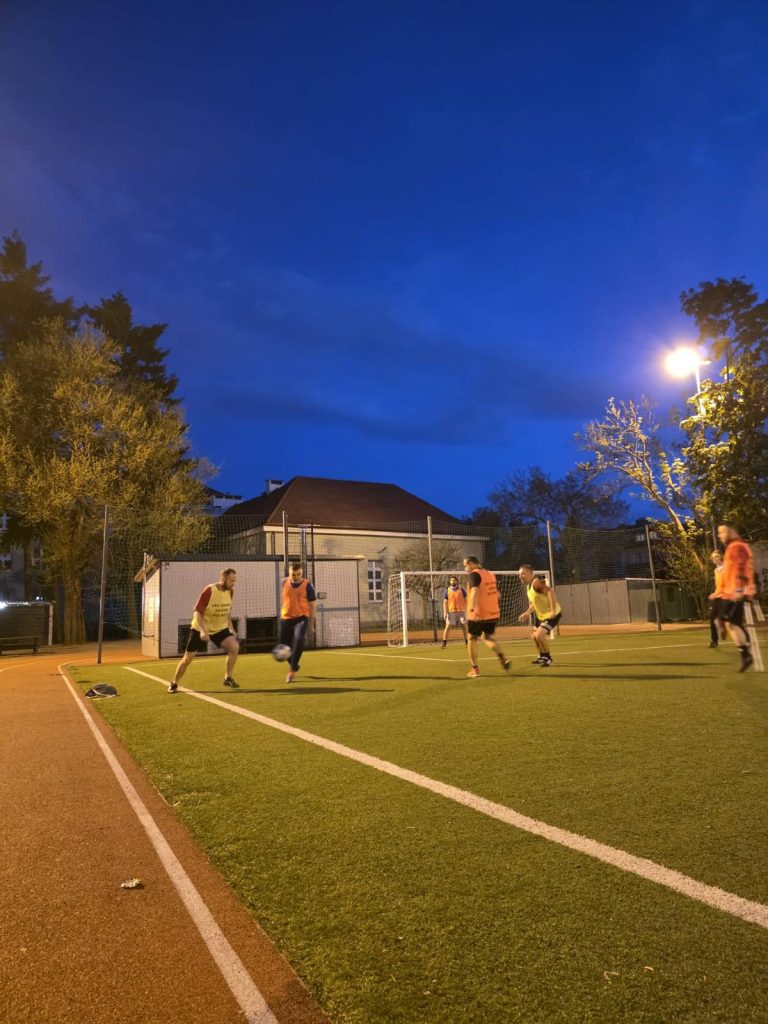Zajęcia tatowie UKS Junior Zacisze